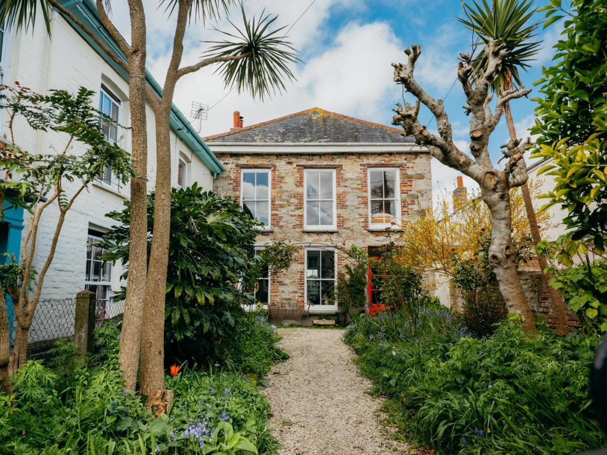 Enchanted Rose Garden House Falmouth